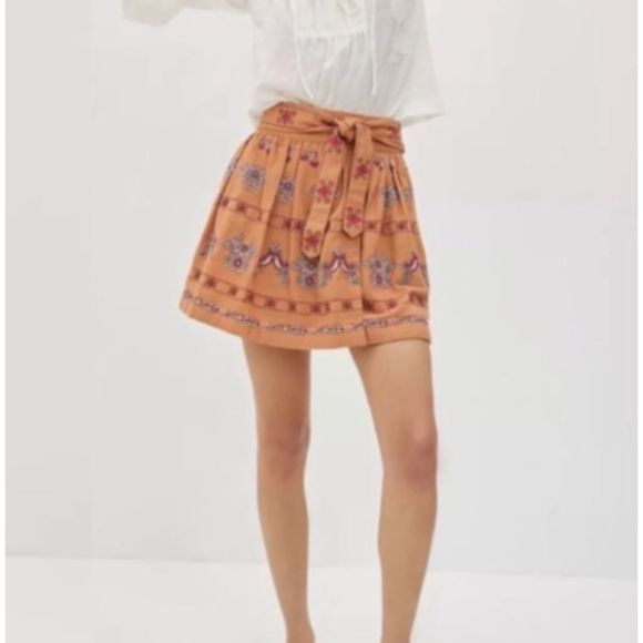 NWOT Anthropologie Womens Meghan Embroidered Mini Skirt Size 10 Cotton